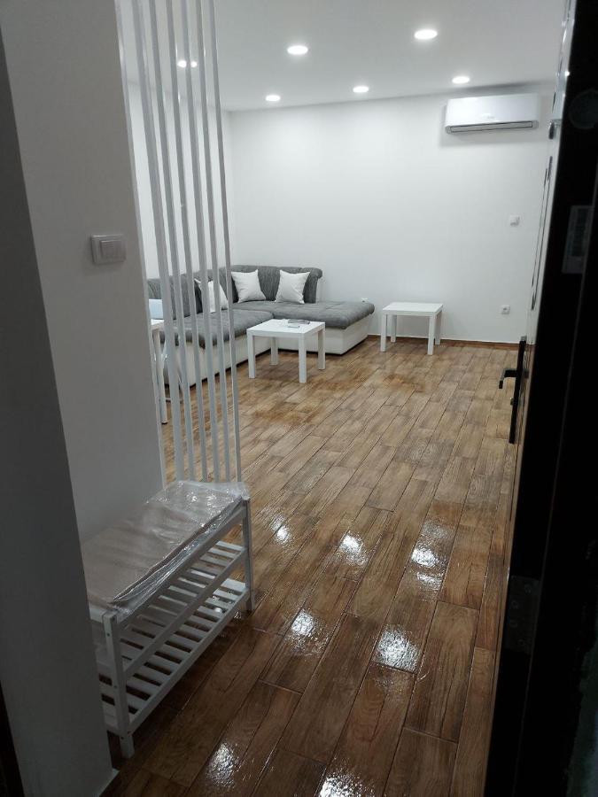 Cosy, Quiet & Brand New Apartment W/ Danube View Белград Екстериор снимка