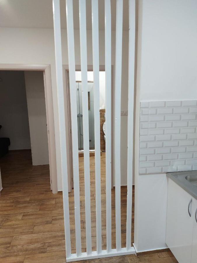 Cosy, Quiet & Brand New Apartment W/ Danube View Белград Екстериор снимка