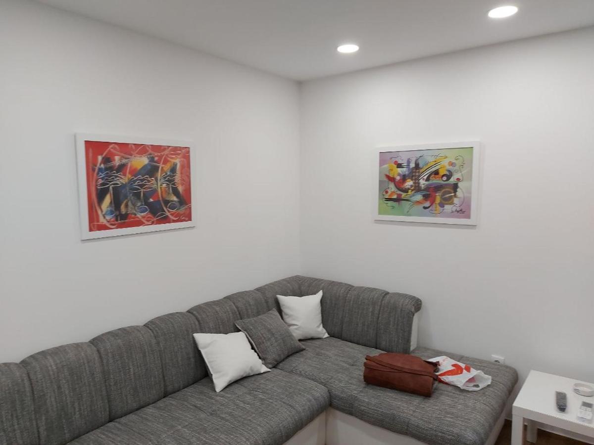 Cosy, Quiet & Brand New Apartment W/ Danube View Белград Екстериор снимка