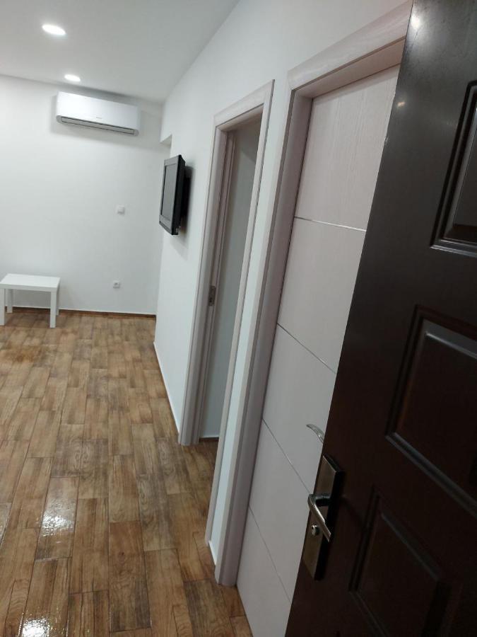 Cosy, Quiet & Brand New Apartment W/ Danube View Белград Екстериор снимка
