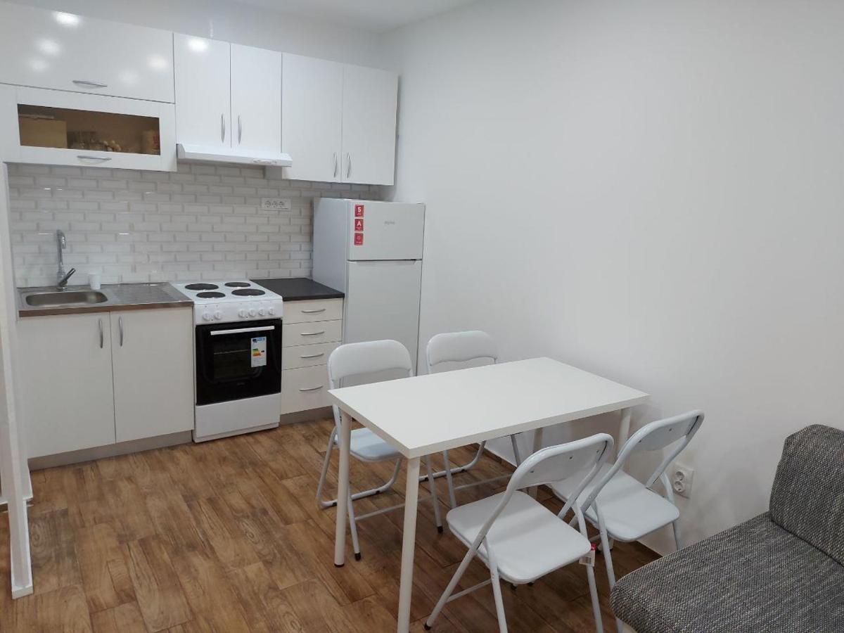 Cosy, Quiet & Brand New Apartment W/ Danube View Белград Екстериор снимка